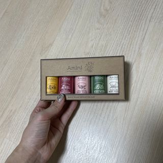 아미니 플라워 테라피 바디워시  5종키트 — 5점을 준 리뷰어가 2020년 12월 올린 사용 사진