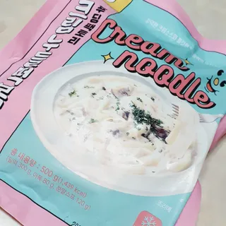 [푸딩팩토리] 로제누들떡볶이 500g / 까르보나라크림누들떡볶이 500g — 5점을 준 리뷰어가 2022년 8월 올린 사용 사진