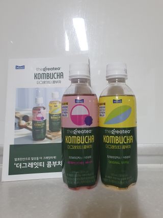 더그레잇티 콤부차 300ml *12개입 (오리지널 6개+베리리치 6개) — 4점을 준 리뷰어가 2022년 7월 올린 사용 사진
