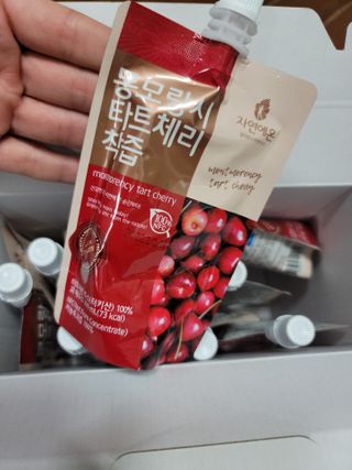 자연에온 몽모랑시 타트체리 착즙 100mL 10개입 2BOX — 4점을 준 리뷰어가 2021년 1월 올린 사용 사진