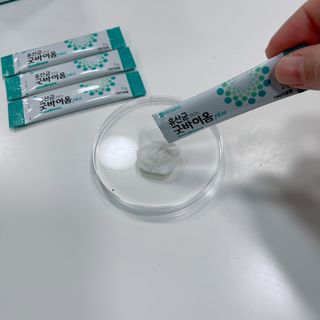 프리마인 유산균 국가지정연구소 선정, 살아있는 생유산균 200억 마리의 힘. 유산균n굿바이옴플러스 — 5점을 준 리뷰어가 2022년 4월 올린 사용 사진