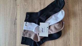 [사이즈가 있는 양말 필로이] 남/여 골지 발목 양말 4족 세트 남【S, M, L, XL】여【S, M, L】_컬러 랜덤 — 5점을 준 리뷰어가 2022년 6월 올린 사용 사진
