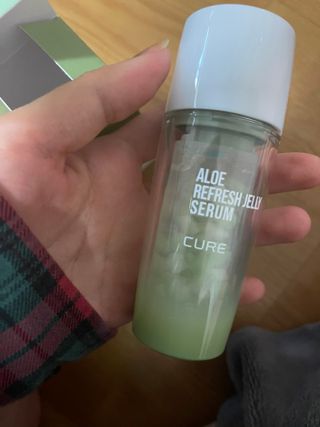 김정문알로에 큐어 큐어 알로에 리프레쉬 젤리 세럼, 큐어 알로에 하이드로 젤리 크림 — 5점을 준 리뷰어가 2021년 4월 올린 사용 사진