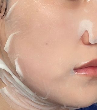태그스킨 4스텝 주름개선 피부미백 영양 마스크팩 3개 세트(최신버전) — 5점을 준 리뷰어가 2022년 3월 올린 사용 사진