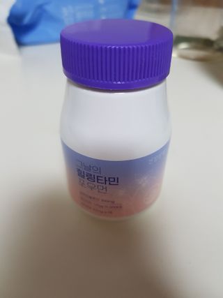 건강상점 그날의 힐링타민 포우먼 — 5점을 준 리뷰어가 2022년 9월 올린 사용 사진