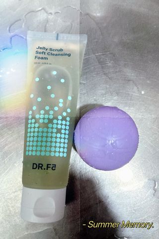 닥터에프파이브 젤리스크럽 소프트 클렌징폼 120ml — 5점을 준 리뷰어가 2022년 5월 올린 사용 사진