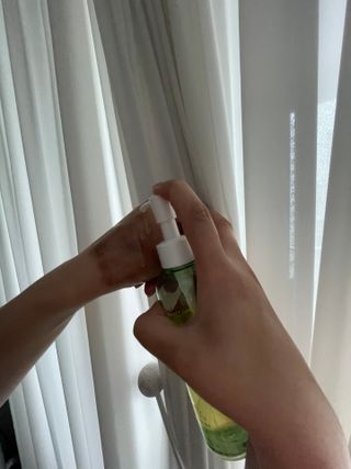 스킨큐어 산다화 순한 클렌징 동백 오일 200ml — 5점을 준 리뷰어가 2023년 5월 올린 사용 사진