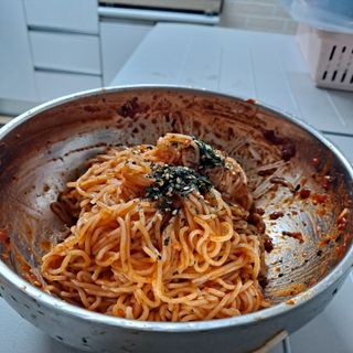 [한면원] 비빔국수 2인분 — 5점을 준 리뷰어가 2022년 8월 올린 사용 사진