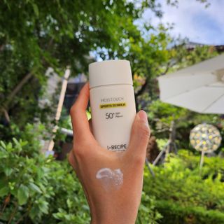 아이레시피 모이스트터치 스포츠 선밀크 50ml (SPF50+ PA+++) — 5점을 준 리뷰어가 2023년 6월 올린 사용 사진