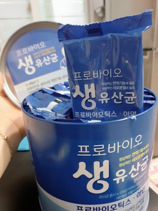 서울약사신협_프로바이오생유산균_2.5G x 100포 — 4점을 준 리뷰어가 2021년 4월 올린 사용 사진