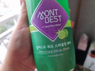 몽베스트 Montbest with Sparkling water Lime20병 — 5점을 준 리뷰어가 2021년 10월 올린 사용 사진