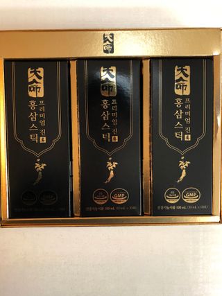 헬스업_천명진프리미엄홍삼스틱_10ml x 30포 — 4.5점을 준 리뷰어가 2021년 2월 올린 사용 사진