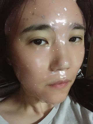 엘리베어 다즐링페이스파티 - 미백톤업 럭셔리베이비 — 5점을 준 리뷰어가 2020년 12월 올린 사용 사진