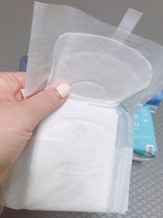 블루블루 유기농 순면 커버 생리대 — 5점을 준 리뷰어가 2021년 2월 올린 사용 사진