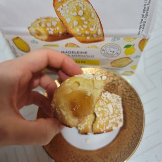 [메종콜리브리] 프랑스 마들렌 메종콜리브리 레몬 마들렌 2팩 — 5점을 준 리뷰어가 2022년 1월 올린 사용 사진