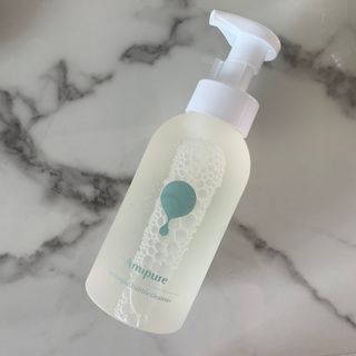 아미퓨어 [라이브] 피부장벽 강화를 위한 머랭 버블 클렌저 천연계면활성제로 온가족 사용가능 — 4점을 준 리뷰어가 2021년 6월 올린 사용 사진