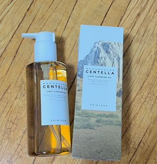 스킨1004 [SKIN1004] 마다가스카르 센텔라 라이트 클렌징 오일 200ml — 4.5점을 준 리뷰어가 2024년 7월 올린 사용 사진