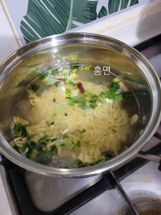 [풀무원] 자연은맛있다 정면, 백면, 홍면  세트 — 5점을 준 리뷰어가 2021년 4월 올린 사용 사진