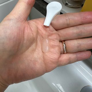 랑벨 내츄럴 딥 포어 클렌저 210ml (저자극 약산성 천연 클렌징 젤) — 5점을 준 리뷰어가 2022년 10월 올린 사용 사진