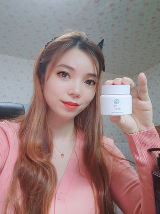 AYU25[아유트웬티파이브]다마스크로즈워터 베이스 천연 수분 촉촉 크림 — 5점을 준 리뷰어가 2021년 3월 올린 사용 사진