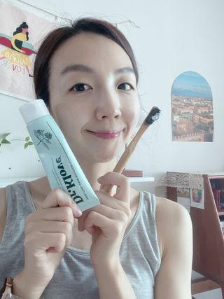 치과의사들이 선택한 솔루션, 닥터클러브치약 — 5점을 준 리뷰어가 2021년 8월 올린 사용 사진