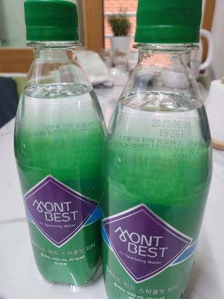 몽베스트 Montbest with Sparkling water Plain 20병 — 5점을 준 리뷰어가 2022년 6월 올린 사용 사진