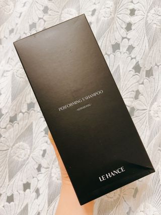르핸스 퍼포밍 5 샴푸 비반트 포렛/베티버 포그 — 4점을 준 리뷰어가 2022년 12월 올린 사용 사진