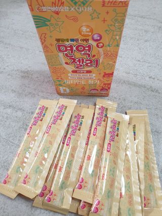다나음 셀렌에 빠진 아연면역젤리 열대과일맛+사과맛 — 5점을 준 리뷰어가 2023년 1월 올린 사용 사진