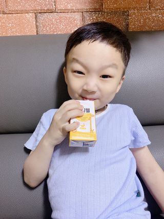 메디웰 페디아드링크 미니 바나나맛 — 5점을 준 리뷰어가 2022년 8월 올린 사용 사진