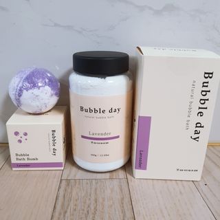 버블데이 아로마/과일 거품 입욕제 — 5점을 준 리뷰어가 2021년 7월 올린 사용 사진