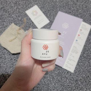 AYU25[아유트웬티파이브]다마스크로즈워터 베이스 천연 수분 촉촉 크림 — 4.5점을 준 리뷰어가 2021년 3월 올린 사용 사진