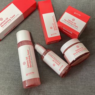 아이앤립 / EYENLIP 아이앤립 연어오일 리바이탈라이징 토너+앰플+크림 3종 세트 — 4.5점을 준 리뷰어가 2021년 6월 올린 사용 사진