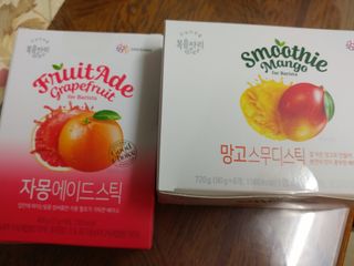 [복음자리] 바리스타 패키지 2종 랜덤발송 (딸기스무디 스틱+샤인머스캣에이드 or 망고스무디+자몽에이드) — 5점을 준 리뷰어가 2022년 7월 올린 사용 사진
