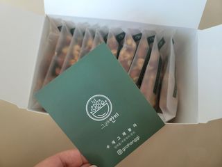 [그래한끼] 무설탕/저당 시리얼타입 수제그래놀라 (40gX10개) — 5점을 준 리뷰어가 2022년 8월 올린 사용 사진