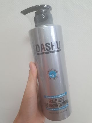 다슈코리아 다슈 데일리 두피 딥 클렌징 샴푸 500ml — 5점을 준 리뷰어가 2021년 1월 올린 사용 사진