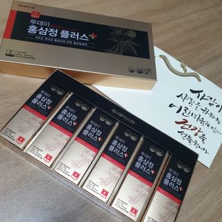 서울약사신협_투데이홍삼정플러스스틱_10g x 60포 — 5점을 준 리뷰어가 2021년 7월 올린 사용 사진