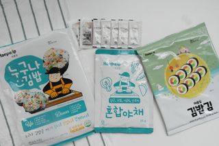해풀잎 누구나 김밥*1ea [(혼합야채 35g *1ea,  김밥김 (5g, 5ea),  양념간장 (6g, 5ea), 참기름(5g, 2ea)] — 5점을 준 리뷰어가 2022년 8월 올린 사용 사진