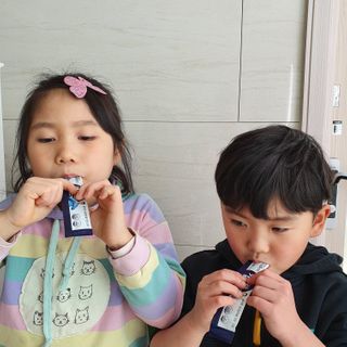 키즈텐플러스 연세 키즈텐 플러스 1개월 — 5점을 준 리뷰어가 2021년 3월 올린 사용 사진