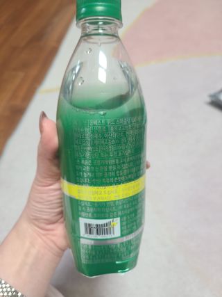 몽베스트 Montbest with Sparkling water Lemon OR Lime 20병(랜덤) — 5점을 준 리뷰어가 2021년 10월 올린 사용 사진