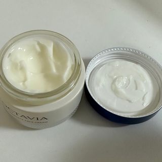 록타비아 Artisan Complete Face Cream — 5점을 준 리뷰어가 2024년 1월 올린 사용 사진