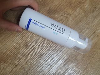 [바이로담] 저자극 약산성버블 폼 폼클렌징 150ml — 5점을 준 리뷰어가 2021년 3월 올린 사용 사진