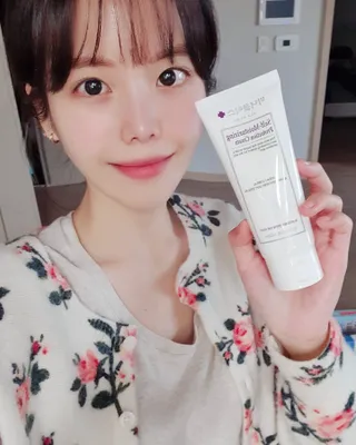 셀프 모이스처라이징 프로텍션 크림 셀프 모이스처라이징 프로텍션크림 — 5점을 준 리뷰어가 2022년 4월 올린 사용 사진