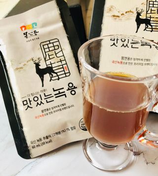 [몸엔용] 과일을 넣어 국산녹용을 맛있게 60ml x 30포 — 4.5점을 준 리뷰어가 2021년 6월 올린 사용 사진