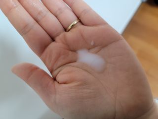 리더스코스메틱 리더스 카밍 바이오틱스 에센스 워터 — 5점을 준 리뷰어가 2021년 12월 올린 사용 사진