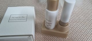 더사가오브수 [사가수] 효혜윤 보태니컬 에너지 에센스인로션 20ml /아이포올 스틱 3g — 5점을 준 리뷰어가 2023년 2월 올린 사용 사진