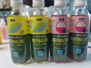 더그레잇티 콤부차 [매일유업] 더그레잇티 44kcal 콤부차 300ml *12개입 (오리지널 6개+베리리치 6개) — 5점을 준 리뷰어가 2023년 8월 올린 사용 사진