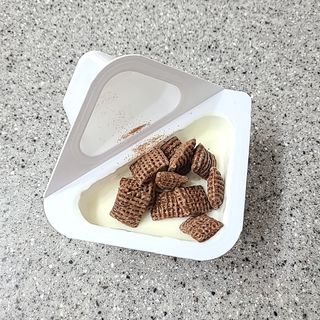 매일바이오 토핑요거트 — 5점을 준 리뷰어가 2021년 5월 올린 사용 사진