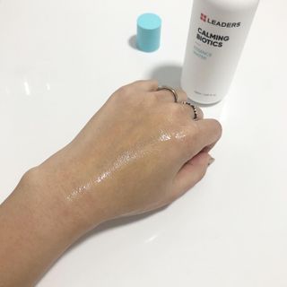 리더스코스메틱 리더스 카밍 바이오틱스 에센스 워터 — 5점을 준 리뷰어가 2021년 2월 올린 사용 사진