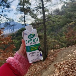 셀렉스스포츠 셀렉스 스포츠 드링크 초콜릿 _ 330ml x 12팩 — 5점을 준 리뷰어가 2021년 12월 올린 사용 사진
