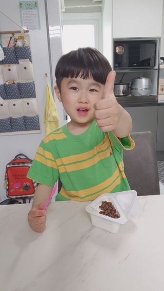 매일바이오 토핑요거트 — 5점을 준 리뷰어가 2021년 5월 올린 사용 사진